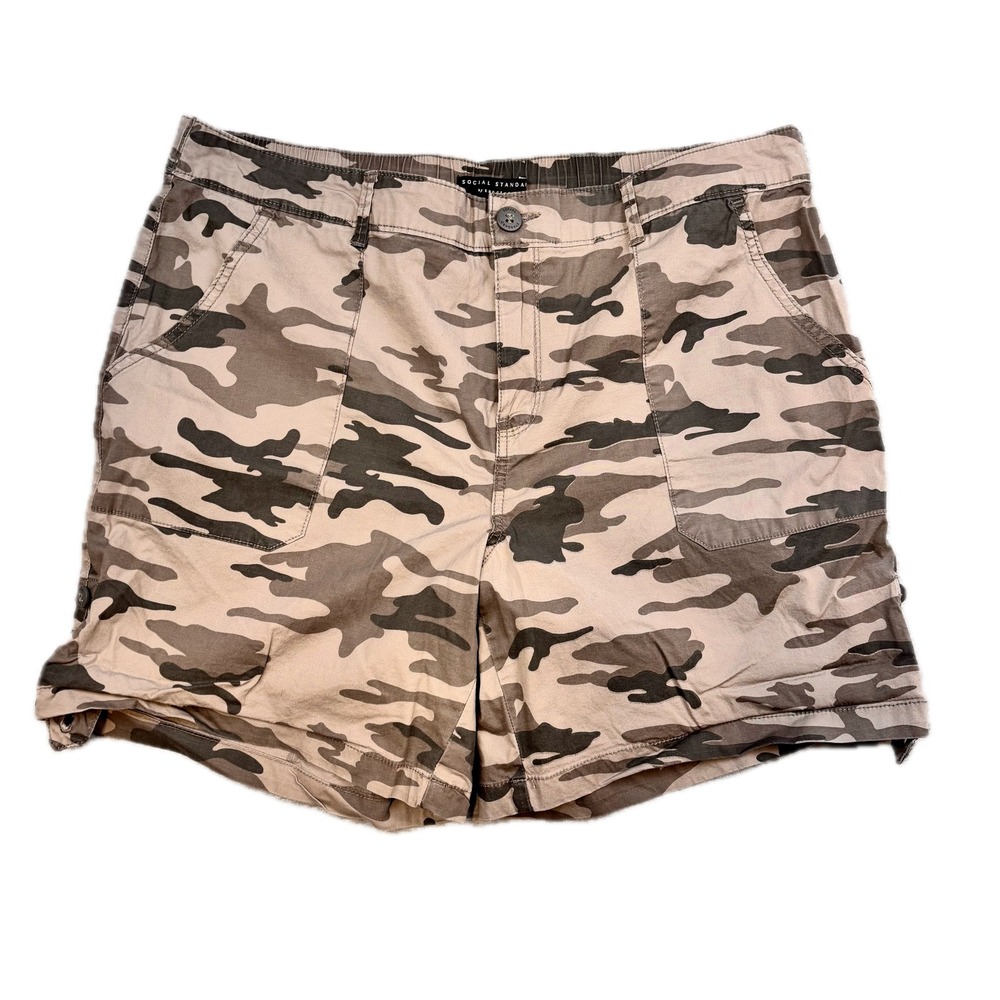 Social Standard by Sanctuary Womens Camo Utility Shorts XXL Neutral Green Brown